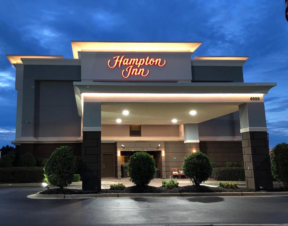 Hampton Inn Warner Robins Main image 1